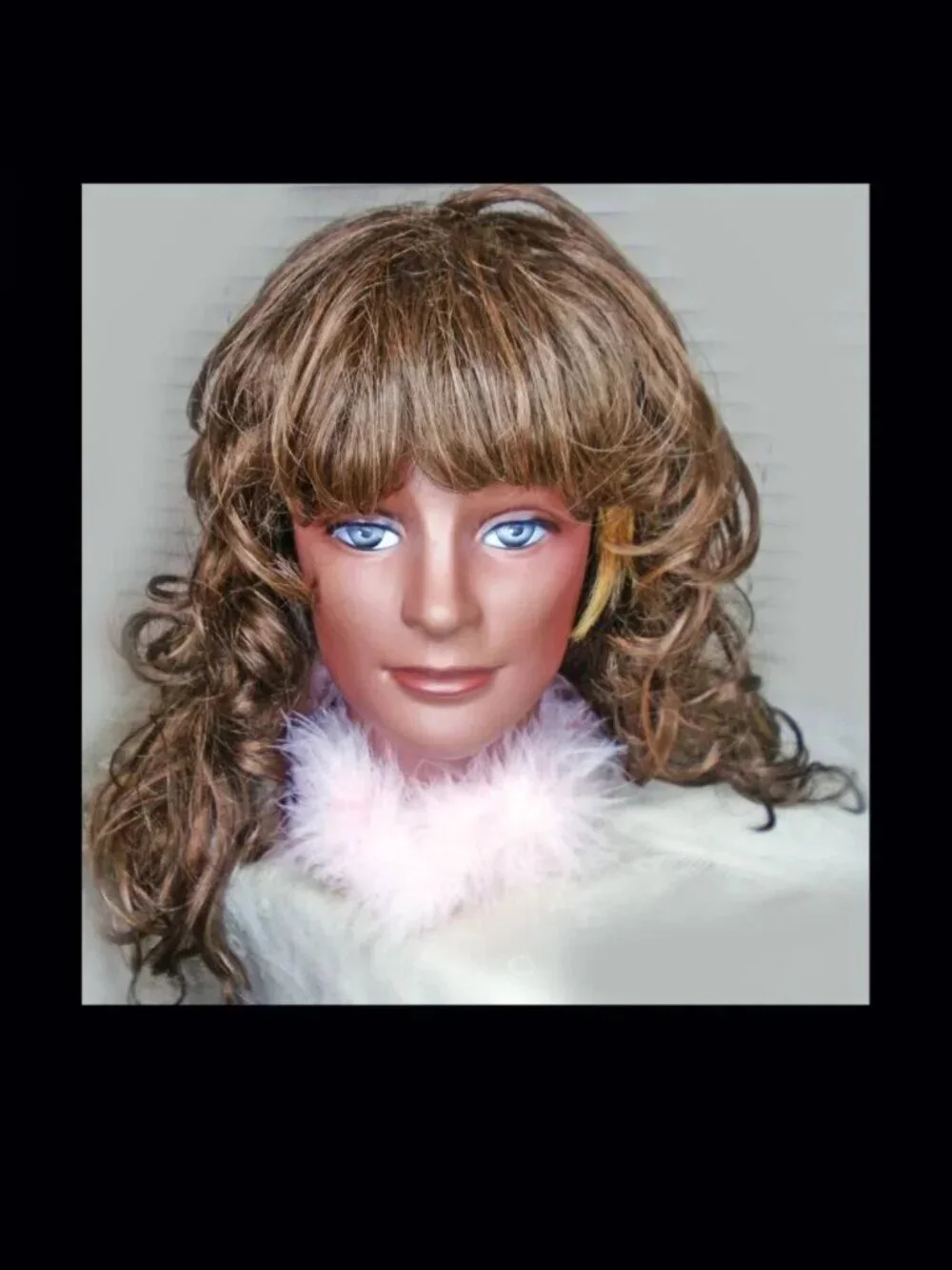 Long Hair Wig Disco Queen Curls, Dark Blonde / Light Brown Paula Young Brittany